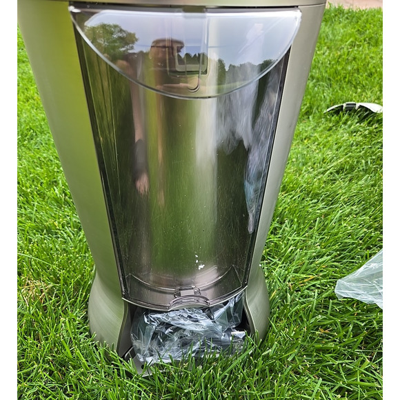 NEW Margaritaville DM2100 Fiji Frozen Concoction Maker w/Pitcher Blender - Picture 8 of 10